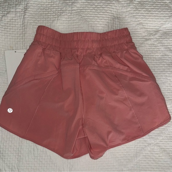 Lululemon Track That Mid-Rise Short 5” - Picture 4 of 4